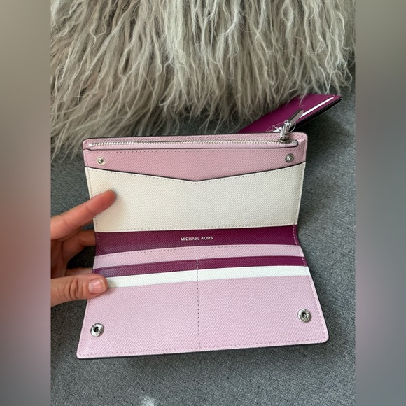 Michael Kors Money Pieces Leather Violet  Wallet New - Picture 6 of 8